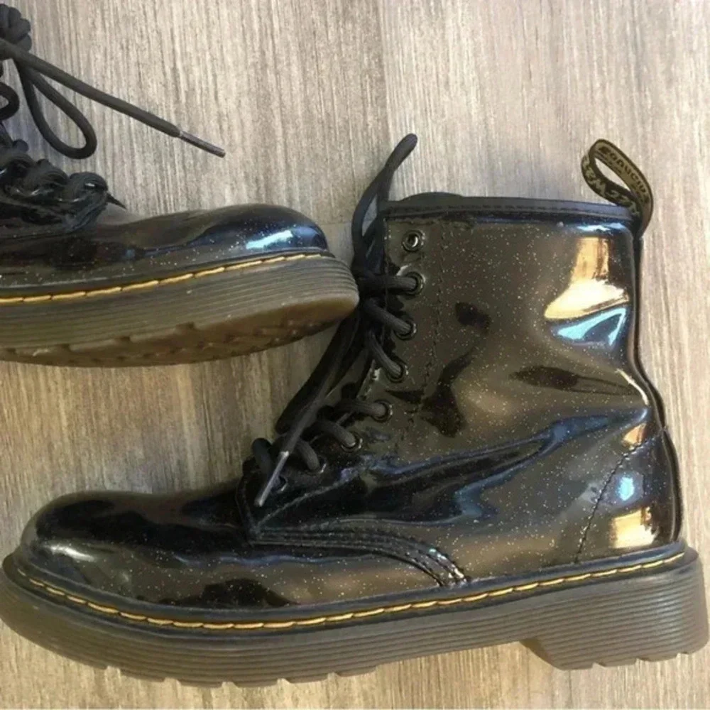 Dr. Martens like new